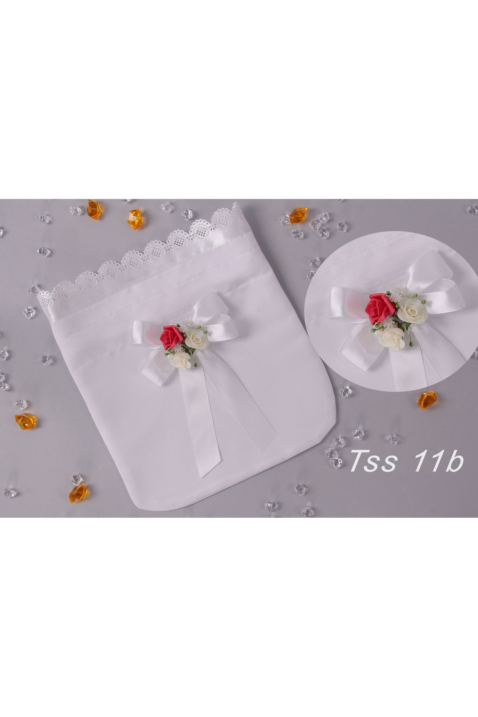 Communion satin bag with bouquet Communion satin bag with bouquet - obraz 1
