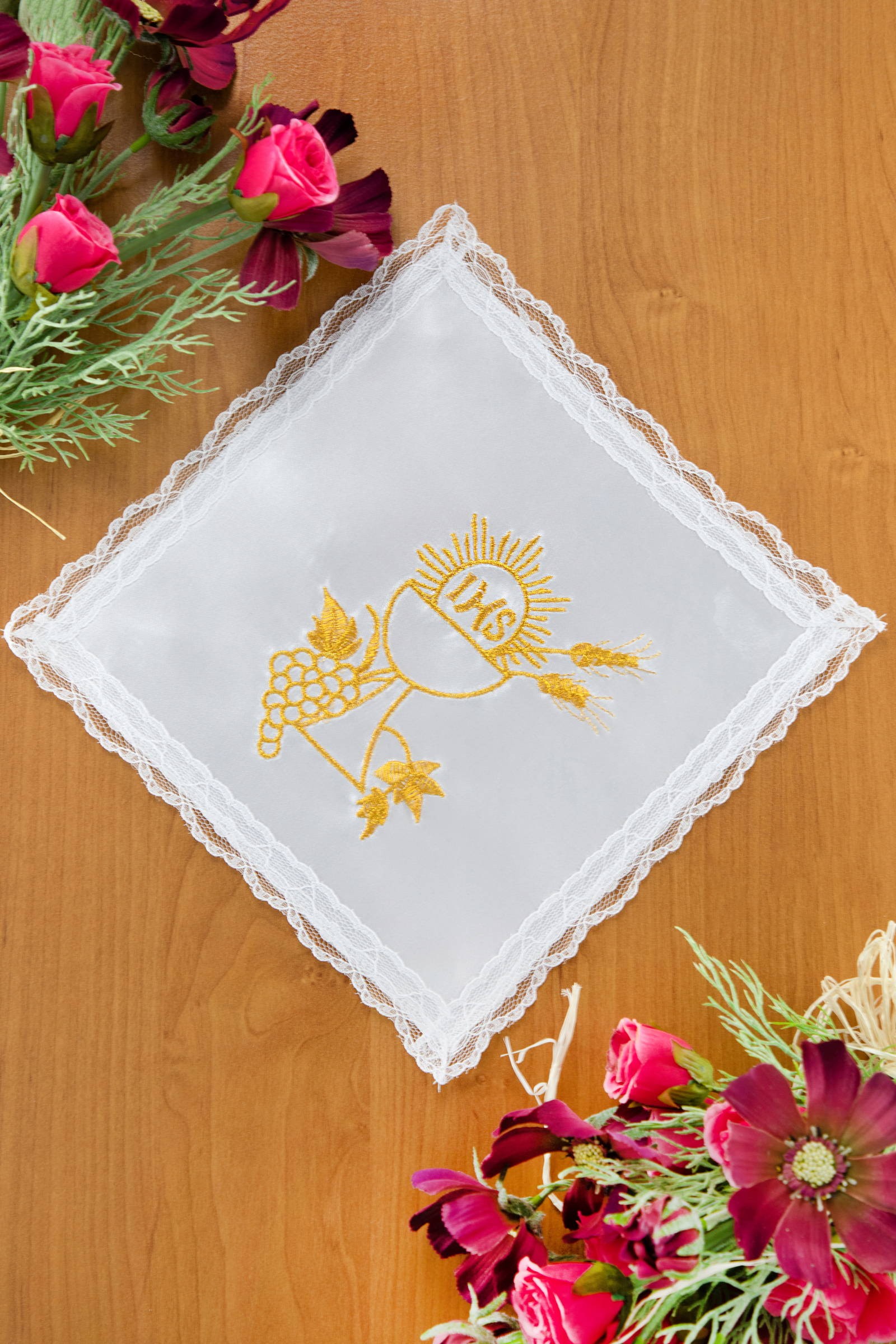 Embroidered communion handkerchief UK-CH12 - obraz 0