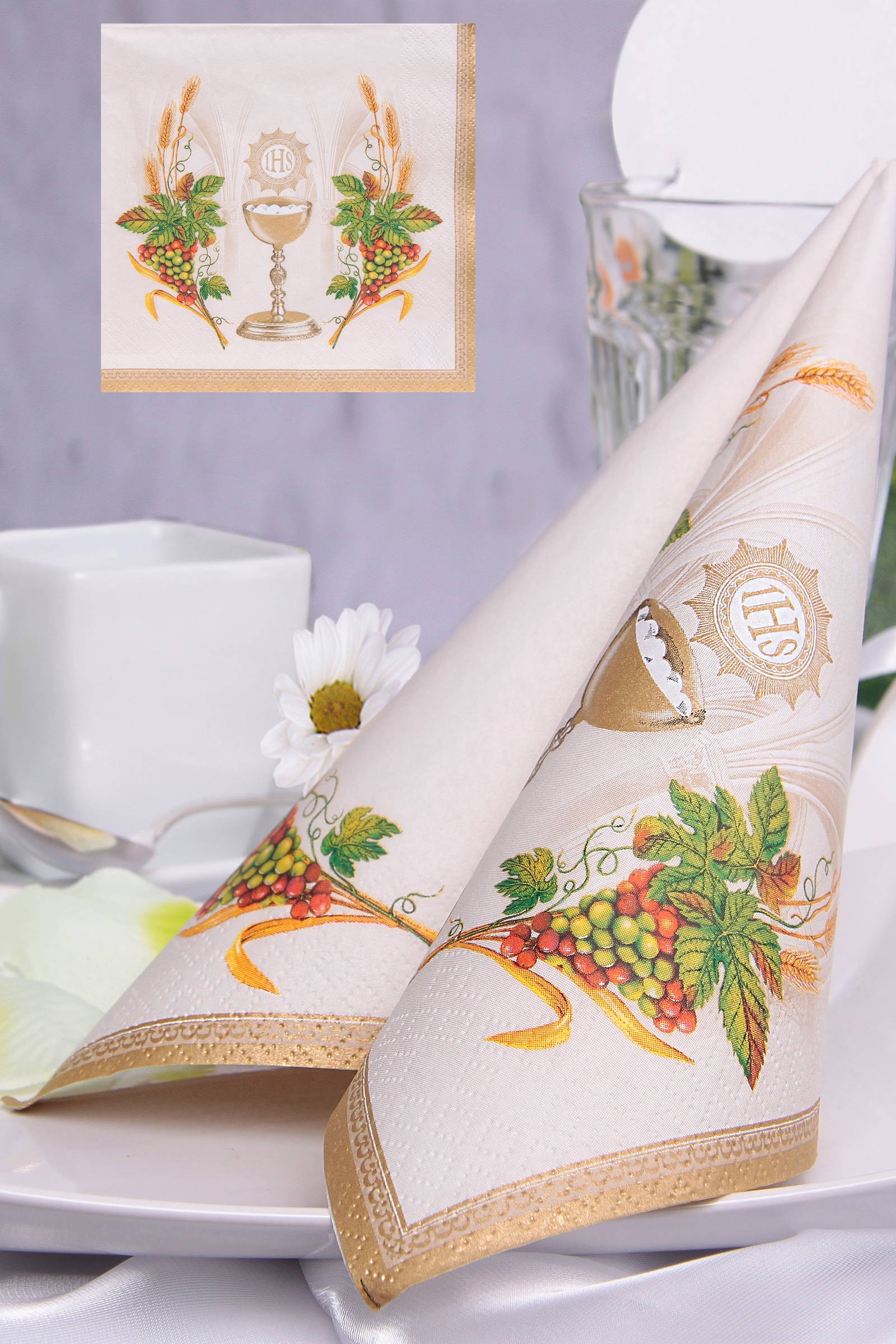 Communion napkins 1 - floral motif - obraz 0