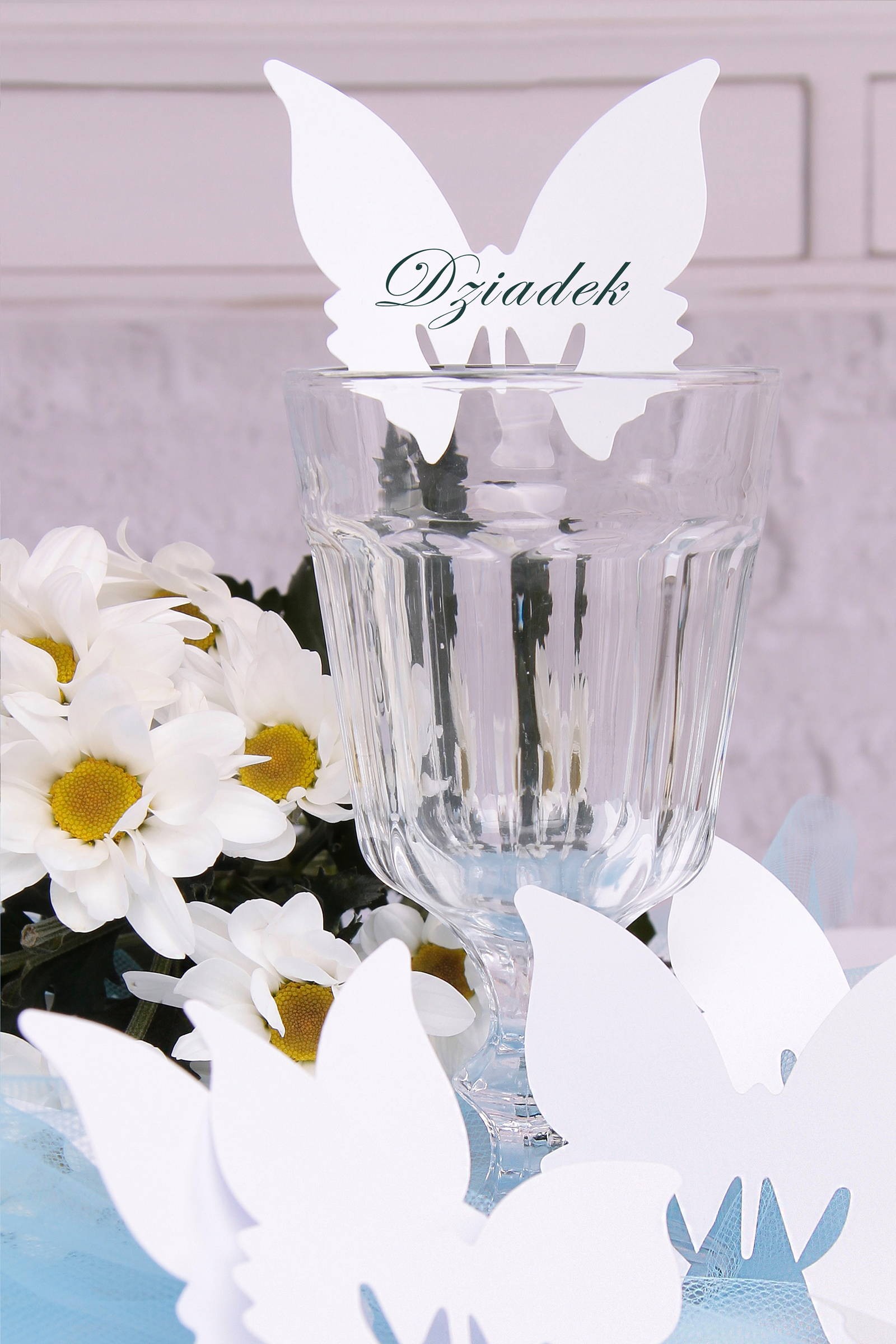 Communion vignettes - butterfly - obraz 0