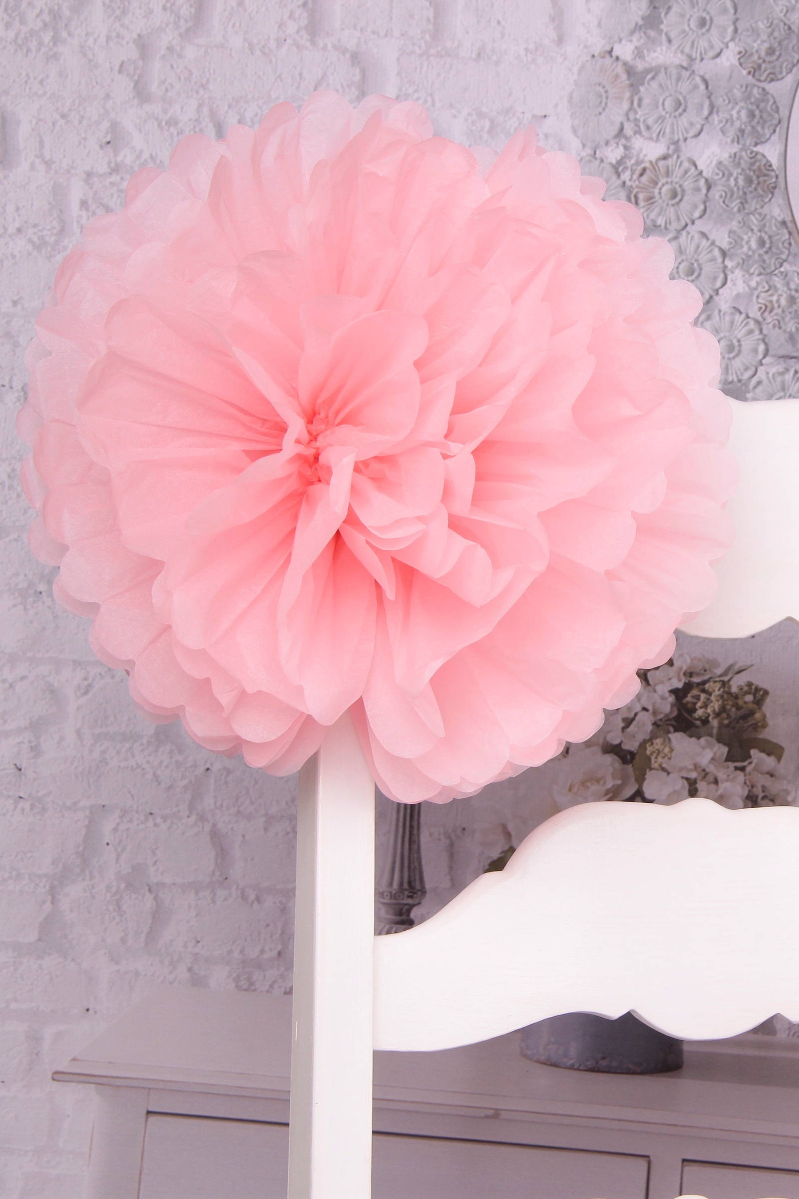 Communion chair ornament made of paper - pink - obraz 0