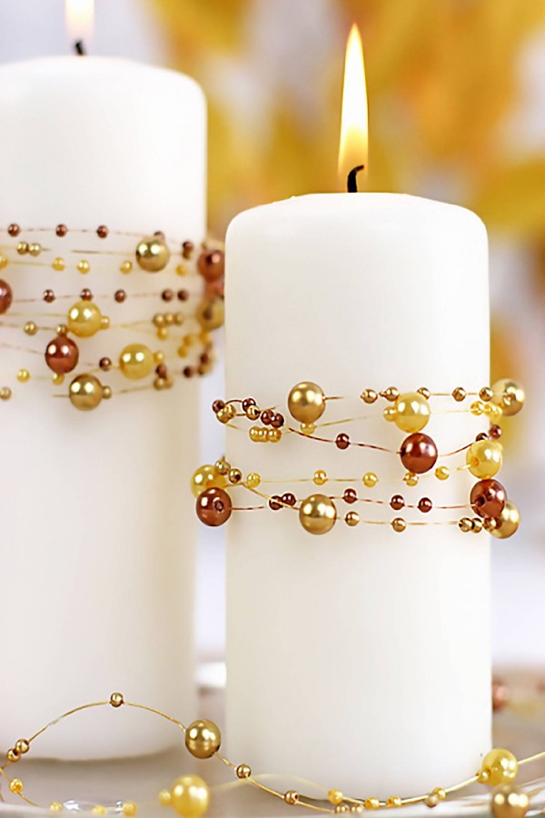 Gold pearl in communion garland Gold pearl in communion garland - obraz 3