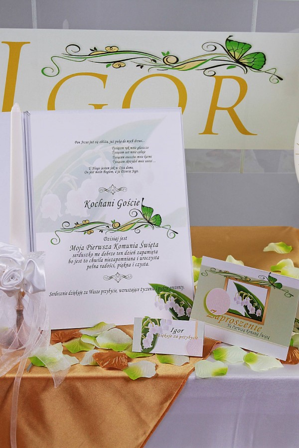 Personalized communion souvenir book - Lily of the Valley - obraz 1